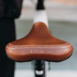 2019_details_premium-q_mn8belt_zadel-min